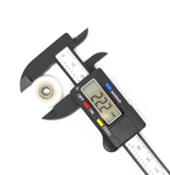 1 x CAL1 Digital Caliper